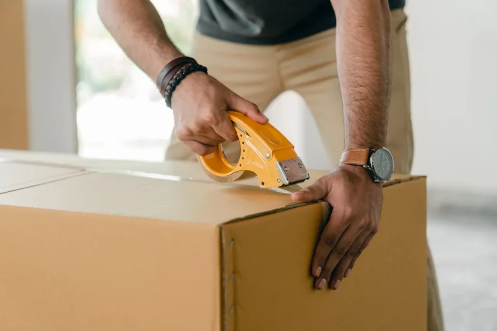 How Much Do Movers Make? Real Numbers by Role, State, and Season